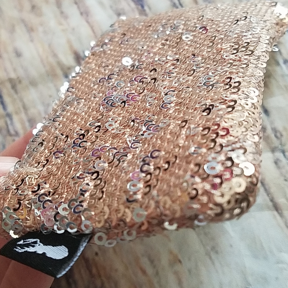 Typo Coin Pouch - Picture 6 of 8